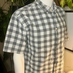 GAP Men's Black and White Plaid Button Down Shirt